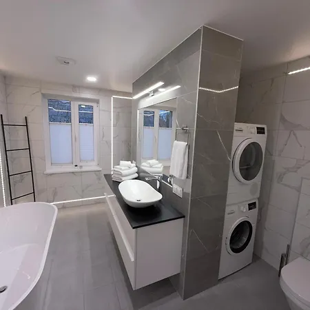 Luxurious In The City Center Apartment Parnu